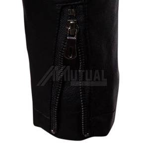 Chaqueta de motorista de cuero genuino para hombre con cuello alto y bolsillos para montar y uso informal Colocación del logotipo frontal - Product Image 6