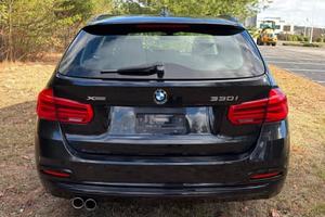 BMW 330i xDrive Sports Wagon 2017, Turbo de 4 Cilindros, Tracción en las Cuatro Ruedas, Altamente Equipado, Sin Modificar - Product Image 6