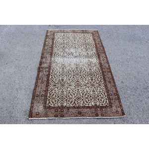 Alfombra Vintage de 3.7x6.6 pies, Alfombra Persa Turca Marrón - Product Image 1