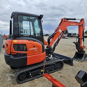 2022 Mini KUBOTA KX033-4 pelle agricole hydraulique d'occasion Mini pelle sur chenilles avec composants de moteur de pompe à moteur à noyau - Product Image 1