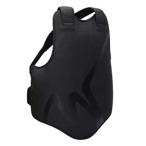 2025 nouveau Logo personnalisé en gros garde de poitrine/garde de poitrine de boxe en cuir par protecteurs de corps d'engrenages de combat personnalisés - Product Image 2