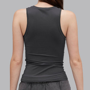 Camiseta sin mangas de Yoga para mujer activa al por mayor transpirable gimnasio entrenamiento Fitness chaleco personalizado Stringer Singlet para damas - Product Image 3