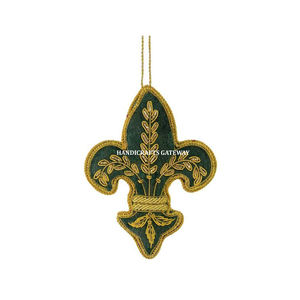 Ornement à suspendre pour arbre de Noël brodé Zari doré de couleur verte Personnaliser le matériau en tissu de forme utilisé pour la décoration murale - Product Image 1
