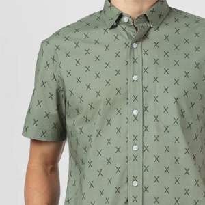 Chemise de plage boutonnée classique pour homme-Coton cool et confortable, parfait pour les vacances en station balnéaire et les événements à la plage - Product Image 3