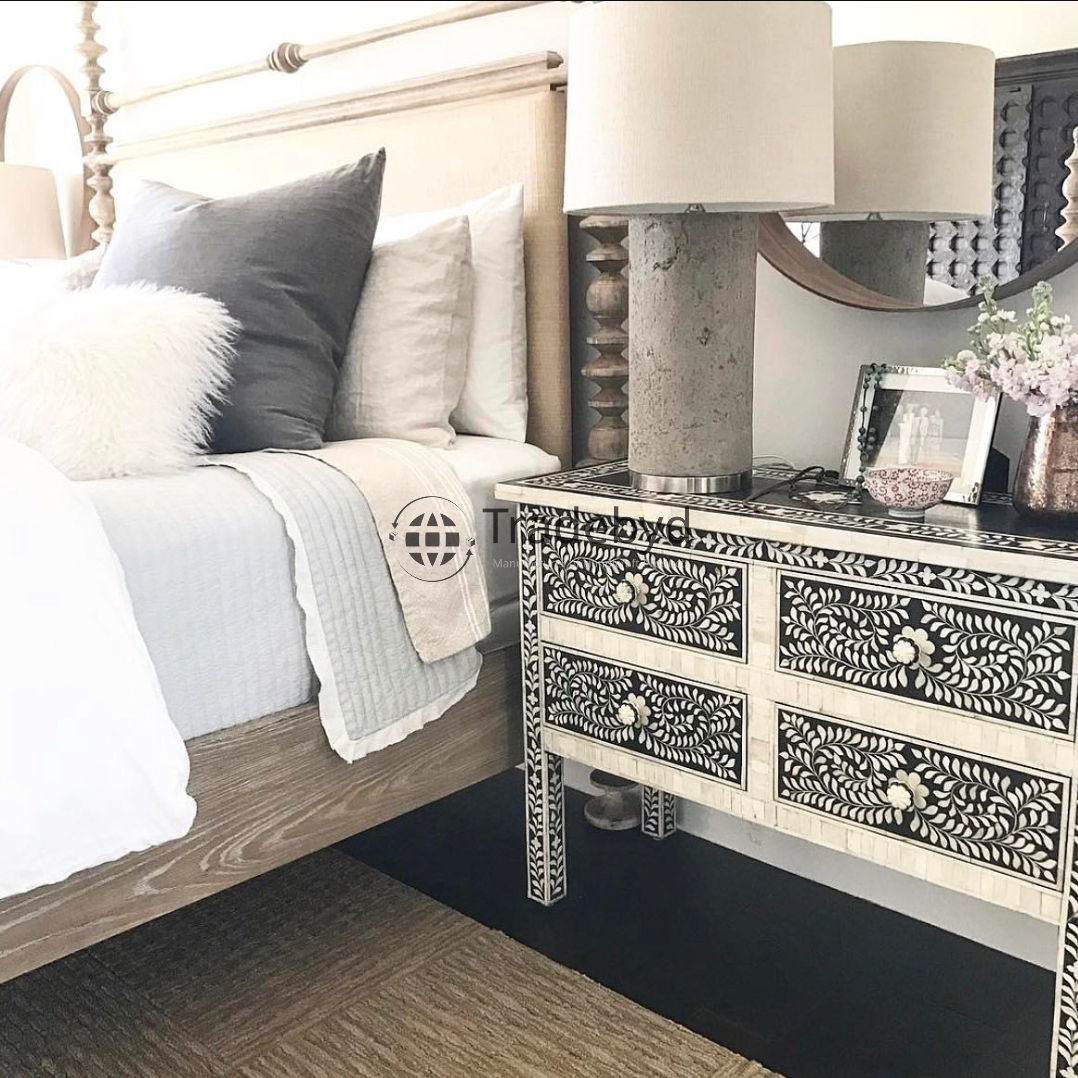 Available in different Colors