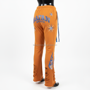 กางเกงขาบานผู้หญิง ผ้าฟลีซ 300GSM สีส้ม ยืดได้ พิมพ์โลโก้ตามสั่ง ลายพัฟฟ์ สไตล์ดิสเทรสสุดเทรนดี้ กางเกงขาบานผู้หญิง - Product Image 5