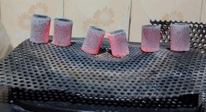 Merades d'Indonésie Briquettes de noix de coco inodores élégantes de qualité salon de flamme Charbon de bois de coco pour la coquille de noix de coco fabriquée en France - Product Image 4