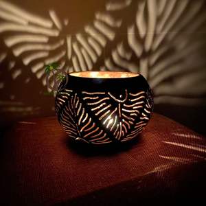 Lampe en coque de noix de coco écologique de haute qualité, décoration naturelle pour la maison en provenance du Vietnam, prix bas pour un monde soucieux de l'environnement - Product Image 3