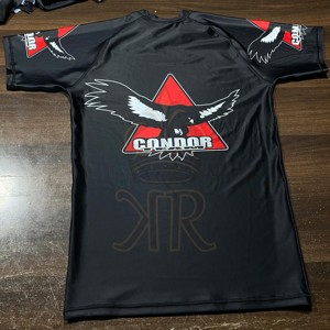 Diseños personalizados de sublimación Rash Guard para BJJ MMA Jiu Jitsu-Spandex/poliéster/Nylon 240g tela barata de alta calidad al por mayor - Product Image 5