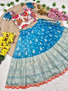 Festival Wear Cosmos Seda con tejido floral y bordado de lentejuelas Niños Lehenga Choli Fabricante y proveedor de Surat - Product Image 4