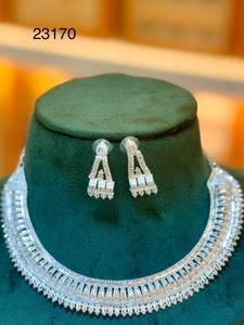 Traditional Gold-Plated Bridal Ethnic Jewelry Set Model 23169 Triangle Motif Hanging Drop <b>Necklace</b> <b>Fashion</b> <b>Chokers</b> <b>Necklaces</b> - Product Image 2