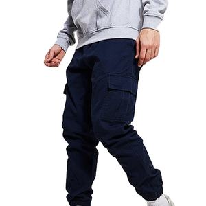 กางเกงคาร์โก้ผู้ชายแฟชั่นขายดี ดีไซน์ทรงเข้ารูป สตรีทแวร์ ผ้าฝ้าย 100% หลายกระเป๋า รับผลิตตามสั่ง ขายส่ง MOQ ต่ำ - Product Image 2