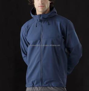 OEM Meilleure veste de randonnée étanche pour hommes Coupe-vent softshell léger doublé polaire avec logo personnalisé - Product Image 4