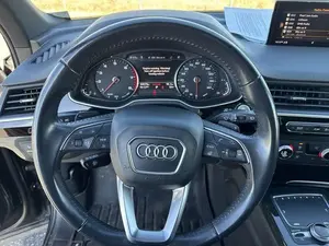 AUDI Q7 3.0T PREMIUM 2018 D'OCCASION CÔTÉ GAUCHE/DROIT - Product Image 4