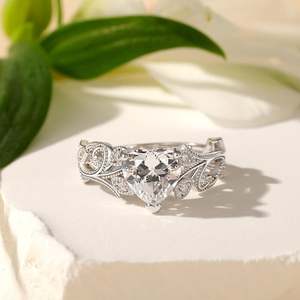 Jeulia Diamond Heart Leaf Engagement Ring Rose Gold Plated Sterling Silver - Product Image 4