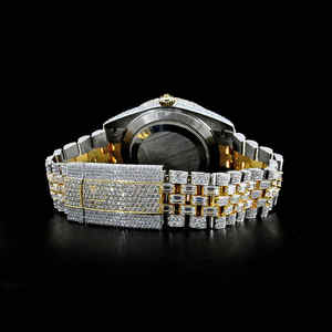 Montre-bracelet cloutée de luxe 30 carats VVS Moissanite Diamond Excellente qualité Montre étanche automatique Date 'Iced Out' Nouveau - Product Image 3