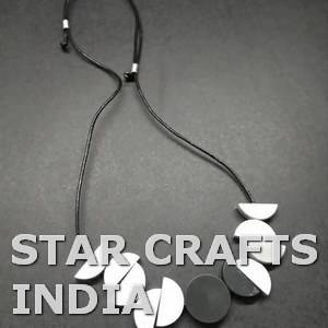 Meilleur sur le marché coloré résine chaîne crochet conception collier déclaration chaîne exagérée collier pour femmes bijoux accessoires - Product Image 2