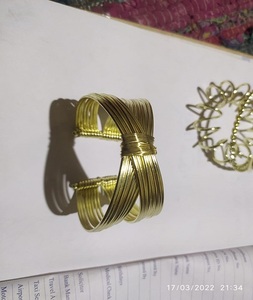 Pulsera de latón chapada en oro para pareja, regalos de lujo, diseñador de nudo único y Chapado en plata, joyería fina de circón brillante helado - Product Image 1