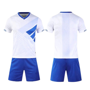 Uniformes de equipo deportivo personalizados para fútbol con tela ligera impresión personalizada camisetas de fútbol transpirables conjunto de precios bajos - Product Image 4
