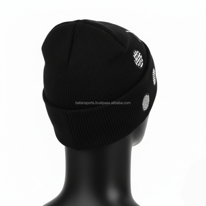 Mode hommes Beanie Cap épais acrylique tricot chaud doux au toucher Patch personnalisé broderie Logo qualité Premium jacquard Beanie Cap - Product Image 5