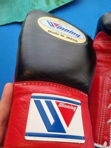 Gants de boxe MMA personnalisés gagnants Cuir synthétique Imperméable Antidérapant Logo personnalisé MS-BG-465 - Product Image 4