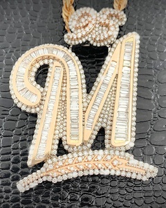 Colgante de plata 925 con nombre de letra personalizado, joyería redonda de moissanita con diamantes de hip hop, collar con nombre helado, regalo de cumpleaños - Product Image 1