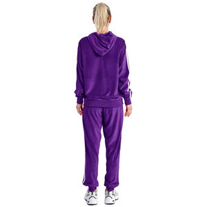Ensemble de luxe en velours rayé à fermeture éclair complète tendance Y2K rétro à capuche vêtements de détente survêtement pour femmes survêtements de qualité supérieure - Product Image 3