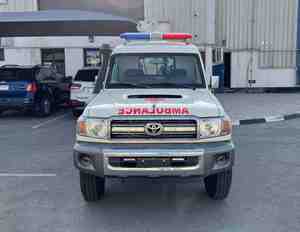 NOUVEAU ORIGINAL <span class=keywords><strong>Toyota</strong></span> <span class=keywords><strong>Land</strong></span> <span class=keywords><strong>Cruiser</strong></span> LX78 d'occasion économique avec toit rigide pour <span class=keywords><strong>ambulance</strong></span> - Product Image 1