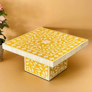 Soporte para Tartas con incrustaciones de hueso de lujo de alta calidad hecho a mano con acabado liso para ocasiones especiales a precio mayorista - Product Image 3