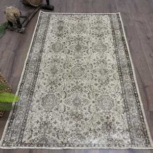 Tapis de 3,9 x 5,9 pieds, tapis vintage, tapis turc en laine grise patchwork - Product Image 1