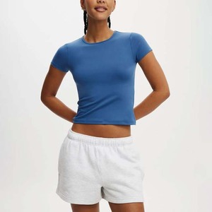 Por encargo precio barato conjunto de las mujeres sólido 2 piezas Set disponible camiseta con pantalones cortos 100% Material de algodón ligero transpirable - Product Image 4