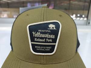 <b>Yellowstone</b> Trucker <b>Hats</b> High Quality Adjustable Outdoor Wholesale Unisex OEM Woven Patch Trucker Caps Corduroy Fashion Casual - Product Image 2