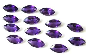 Pierre de cristal naturelle d'améthyste de qualité supérieure, taillée en marquise, faite à la main, haute précision, pour la fabrication de bijoux, 6mm-8mm, 3 carats, cirée/huilée - Product Image 2