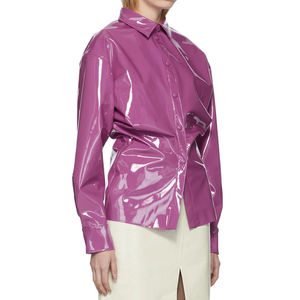 Chemise formelle boutonnée en cuir véritable pour femme, coupe ample, hiver, avec design streetwear, couleur unie, vêtement d'extérieur tendance - Product Image 2