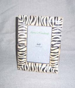 Cadre photo en bois exquis, personnalisable, écologique, fait à la main, luxueux, incrusté d'os, pour la décoration de la maison et un style élégant - Product Image 1