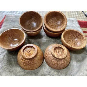 Bol en bois de coco doré de qualité supérieure pour une cuisine artisanale et raffinée - Product Image 4