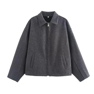 Veste à carreaux en flanelle doublée de laine d'hiver pour femmes avec bouton à capuche veste à manches longues femmes pull manteau veste de style moto - Product Image 3