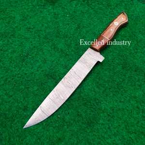 Cuchillo de Cocina Hecho a Mano con 356 Capas de Acero de Damasco, Mango de Madera Pakka, Cuchillo de Filetear y Deshuesar Afilado - Product Image 2
