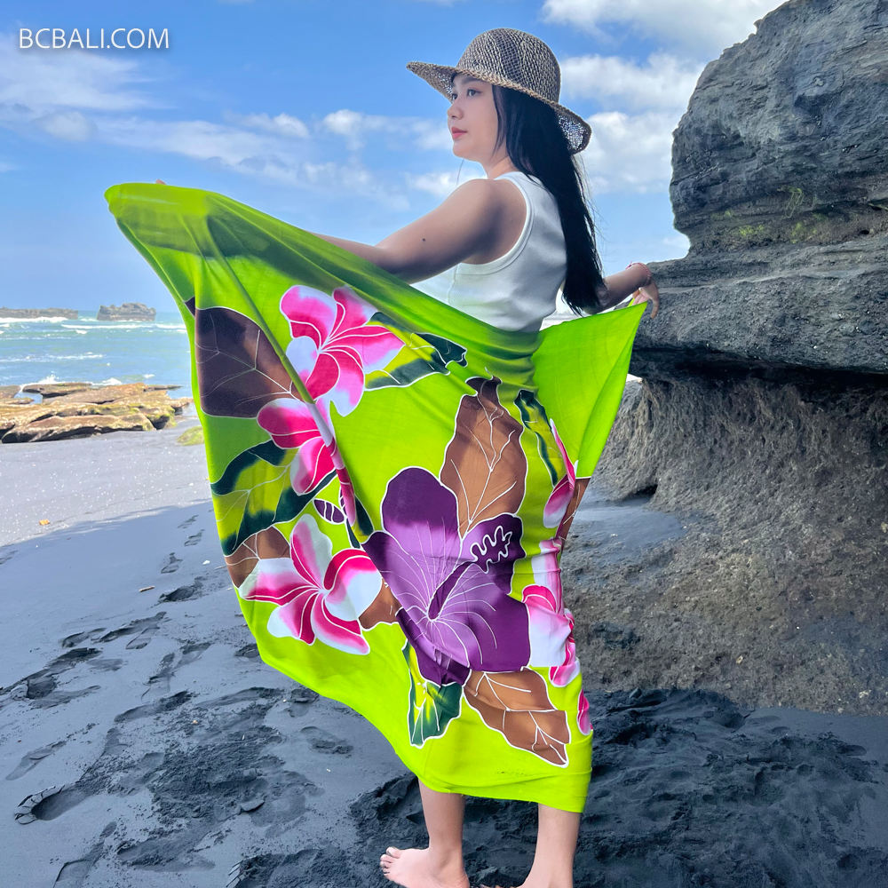 สีเขียวอ่อน