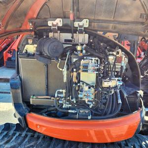 เครื่องขุด U55-5 2021 Kubota มีสายเปิดใบมีดมุมใช้งานได้เพียง1,374ชั่วโมงและรับประกันแบบ Kubota เต็มรูปแบบ - Product Image 2