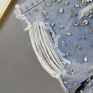 Vente en gros Short en jean d'été pour femmes Short en jean style décontracté pour femmes Short en jean simple uni de qualité supérieure pour femmes - Product Image 6