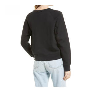 Sweat à capuche en coton respirant anti-rides pour femmes avec manches longues et logo avant hauts courts tricotés personnalisés pour l'hiver vente en gros - Product Image 4