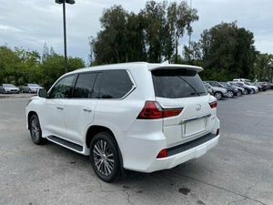 2018 Lexus LX 570 Vehículo utilitario deportivo usado con asientos de cuero de dirección derecha - Product Image 2