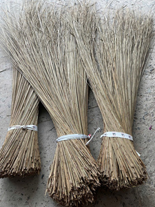 PALO DE ESCOBA DE COCO VIETNÁMICO AUTÉNTICO/SOSTENIBLE Y FUERTE/HECHO EN VIETNAM - Product Image 3