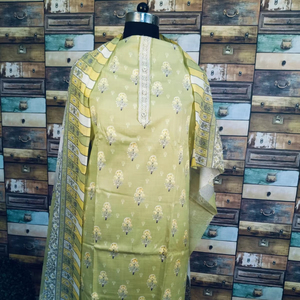 ซาลวาร์คาเมซซาเรียผ้าฝ้ายผสมลายพื้นเมืองอินเดียสำหรับงานแต่งงานและทุกโอกาส - Product Image 1