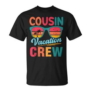 T-shirt retrò per la famiglia Cousin Crew, perfetta per le vacanze estive al mare, occhiali da sole inclusi, ideale per la promozione. - Product Image 1