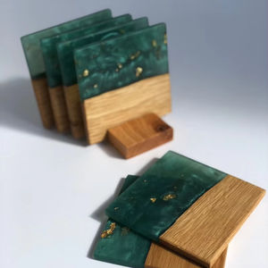 Sous-verres en résine de style agate de luxe Ensemble de sous-verres en époxy faits à la main personnalisables pour une utilisation sur la table Sous-verres en pierre classiques - Product Image 1