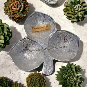 Vente en gros Bol à noix en métal feuille de luxe personnalisé Centres de table de mariage Plateau à fruits secs décoratif en laiton plaqué argent - Product Image 4