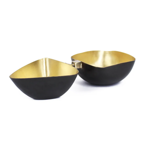 Bol de service rond moderne en acier inoxydable doré, idéal pour les noix, les salades, les fruits - Décoration d'intérieur avec motif plantes/fleurs - Product Image 3