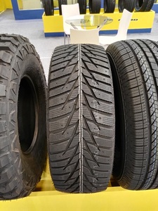 <span class=keywords><strong>Neumáticos</strong></span> de invierno tachonados para coche 225/65R17 Neumático antideslizante para turismos <span class=keywords><strong>precio</strong></span> barato Se pueden montar <span class=keywords><strong>clavos</strong></span> - Product Image 4